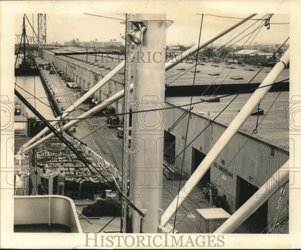 1965 Press Photo Port of New Orleans Galvez Street Wharf - noc22386