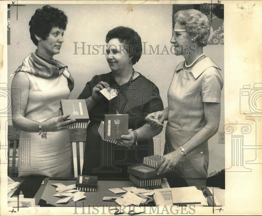 1969 Press Photo Awards for school safety patrolman in Metropolitan New Orleans