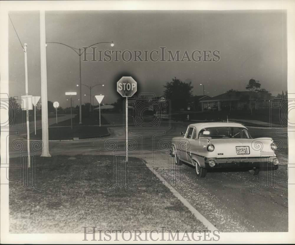 1961 Press Photo Intersection of St. Bernard Avenue and Robert E. Lee Boulevard