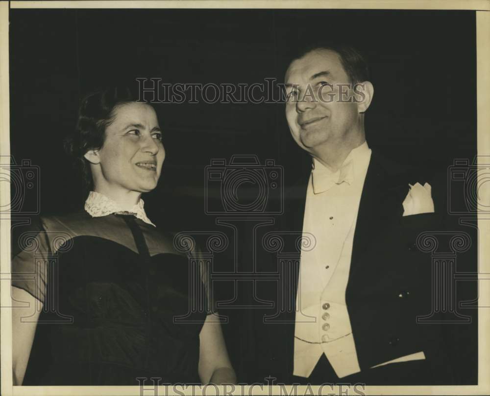 1951 Press Photo Attorney General and Mrs. Robert Jackson attend Cabinet dinner.- Historic Images