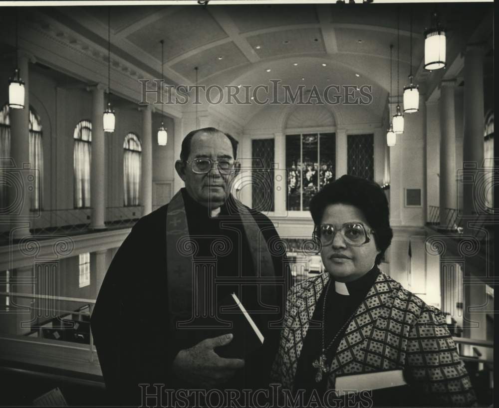 1981 Press Photo Cuban-born ordained Methodist Ministers Juan and Marta Sanfiel- Historic Images