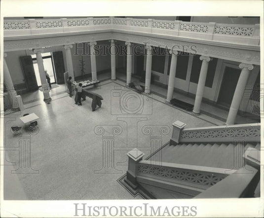 1977 Press Photo Interior view of New Orleans Museum of Art. - noc25258