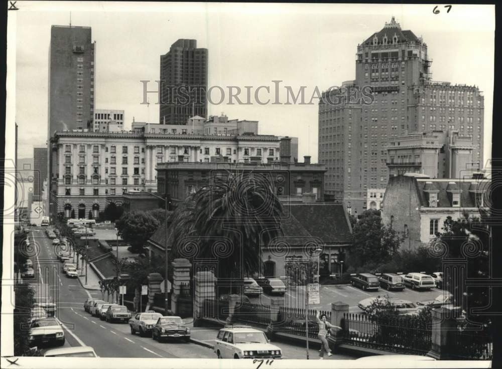 1978 Press Photo East view of Sacramento Street in San Francisco. - noc25411