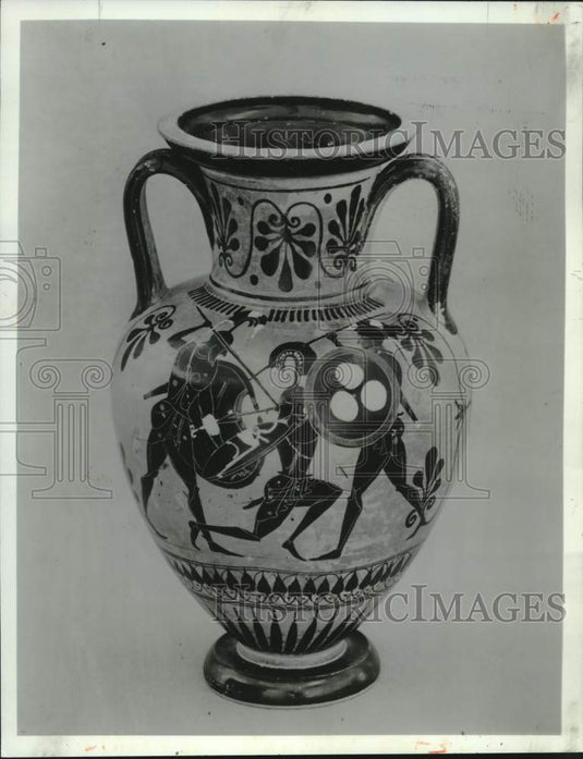 1981 Press Photo Ajax, Achilles in battle adorn Attic vase on display at NOMA- Historic Images