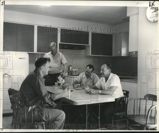 1959 Press Photo FIrefighters relaxing in kitchen of the Clara Street station.