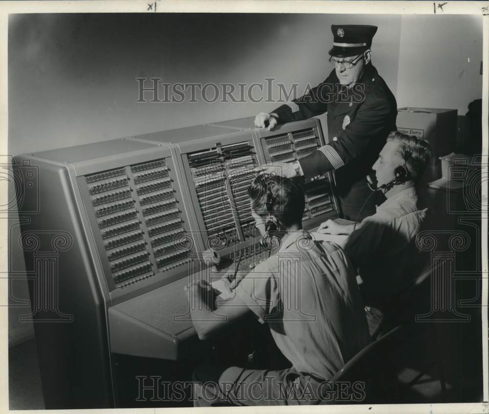 1957 Press Photo Fire alarm switchboard in New Olreans - noc26924
