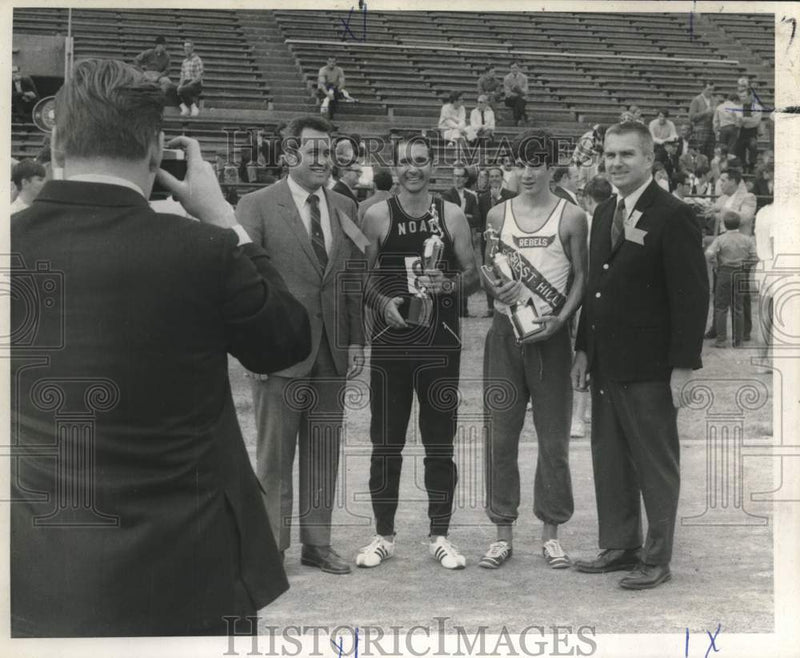Load image into Gallery viewer, 1969 Press Photo New Orleans Athletic Club Turkey Day winners awarded trophies.
