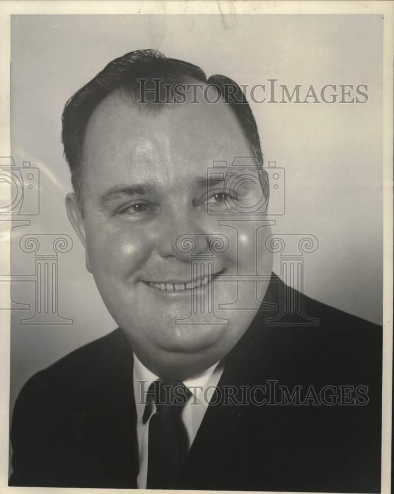 1963 Press Photo Raymond Russell, reigning King Freret VIII - noc27521