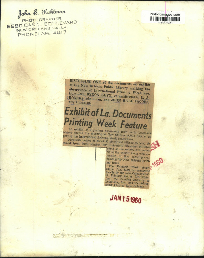 Load image into Gallery viewer, 1960 Press Photo Attendees at Exhibit of Louisiana Historical Documents

