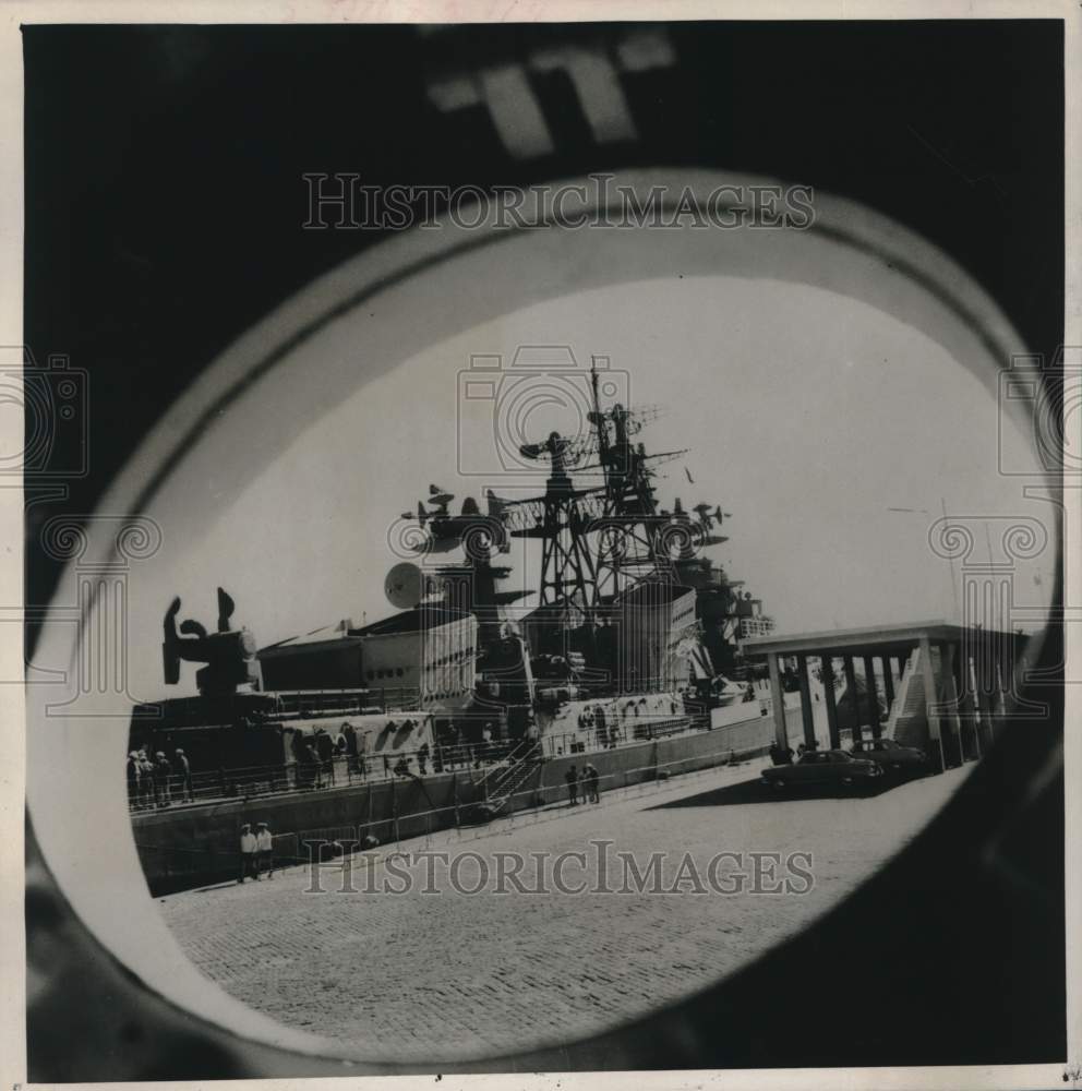 1968 Press Photo Russian spy ship photo taken in Alexandria, Egypt. - noc27805