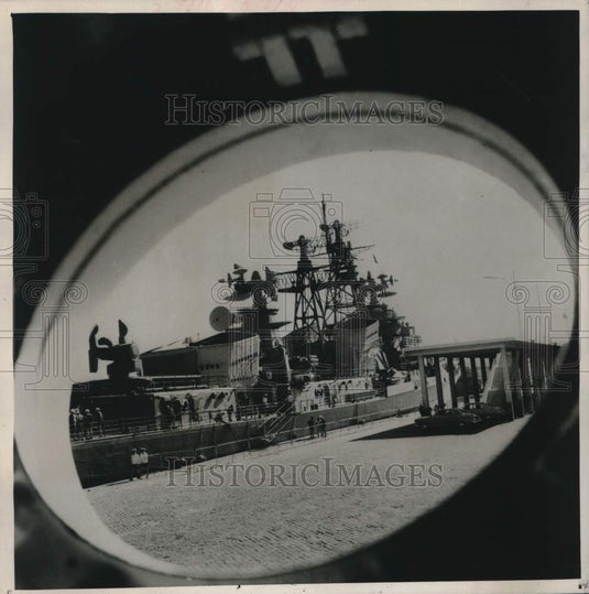 1968 Press Photo Russian spy ship photo taken in Alexandria, Egypt. - noc27805
