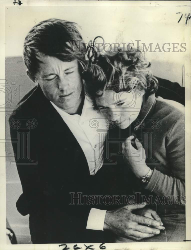 1969 Press Photo Young Couple by Lake Baikal in Siberia Near Mongolian Border