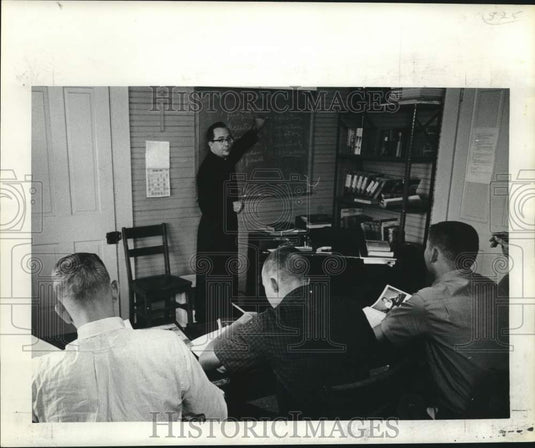 1963 Press Photo Reverend Richard Stevens at St. Michael's Farm for Boys