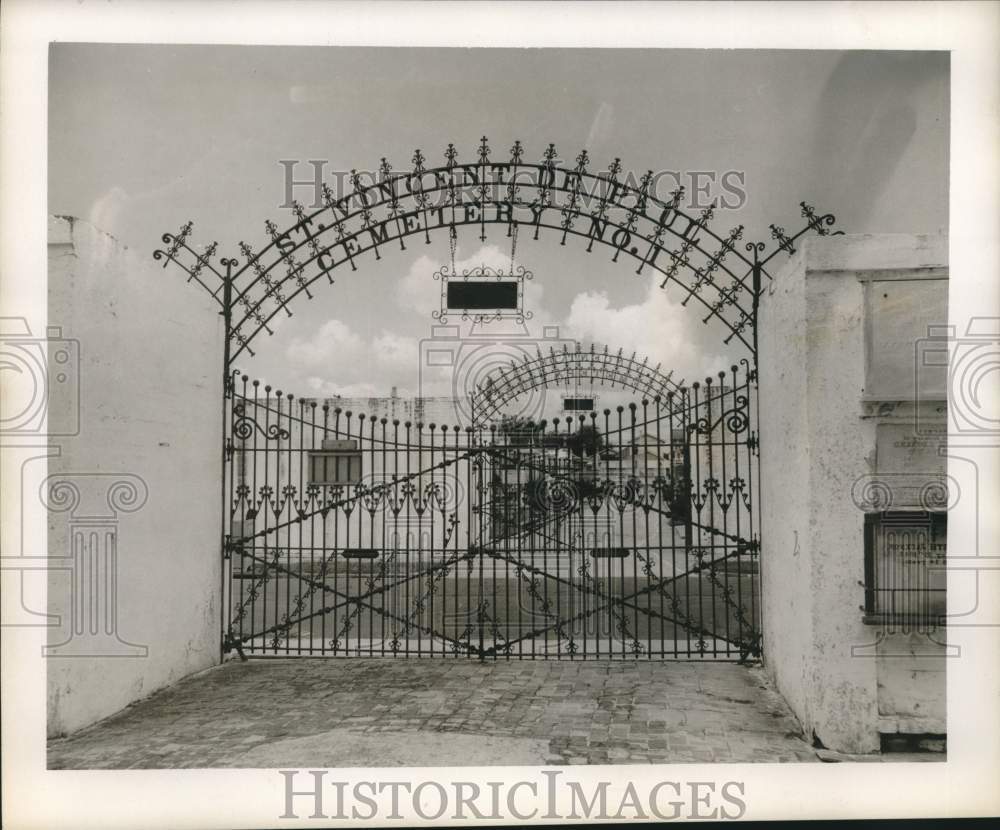 1956 Press Photo Gates at St. Vincent de Paul Cemetery - noc29569