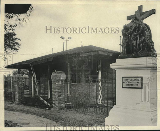 1975 Press Photo General view of St. Patrick Cemeteries- Historic Images