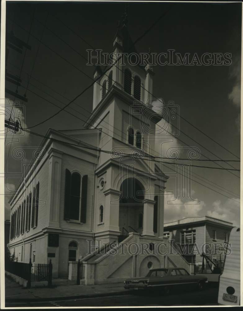 1969 Press Photo St. Paul Lutheran Church at Port &amp; Burgundy. - noc30270