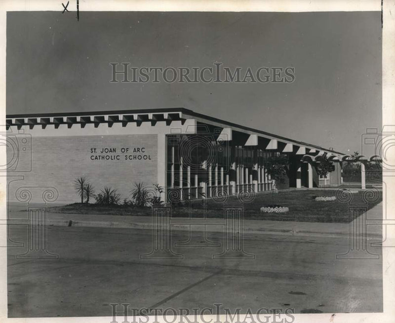 Load image into Gallery viewer, 1961 Press Photo St. Joan of Arc Catholic School Building, LaPlace - noc33018
