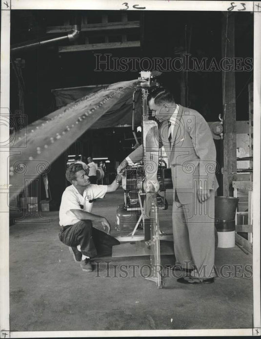1966 Press Photo Aircraft firm hums with activity in Raleigh, North Carolina