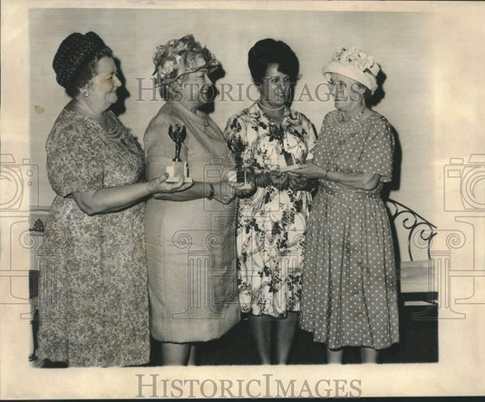 1967 Press Photo New Orleans Federation of Women's Clubs members - noc34111