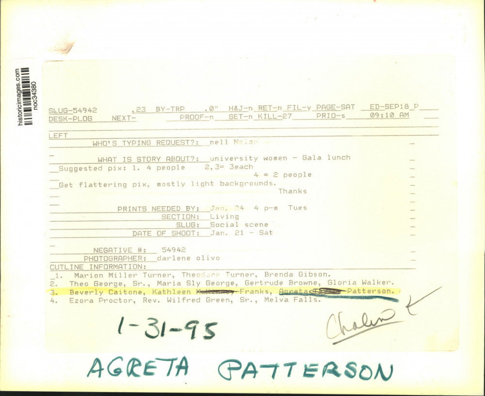 1995 Press Photo Agreta Patterson and other university women attend Gala lunch