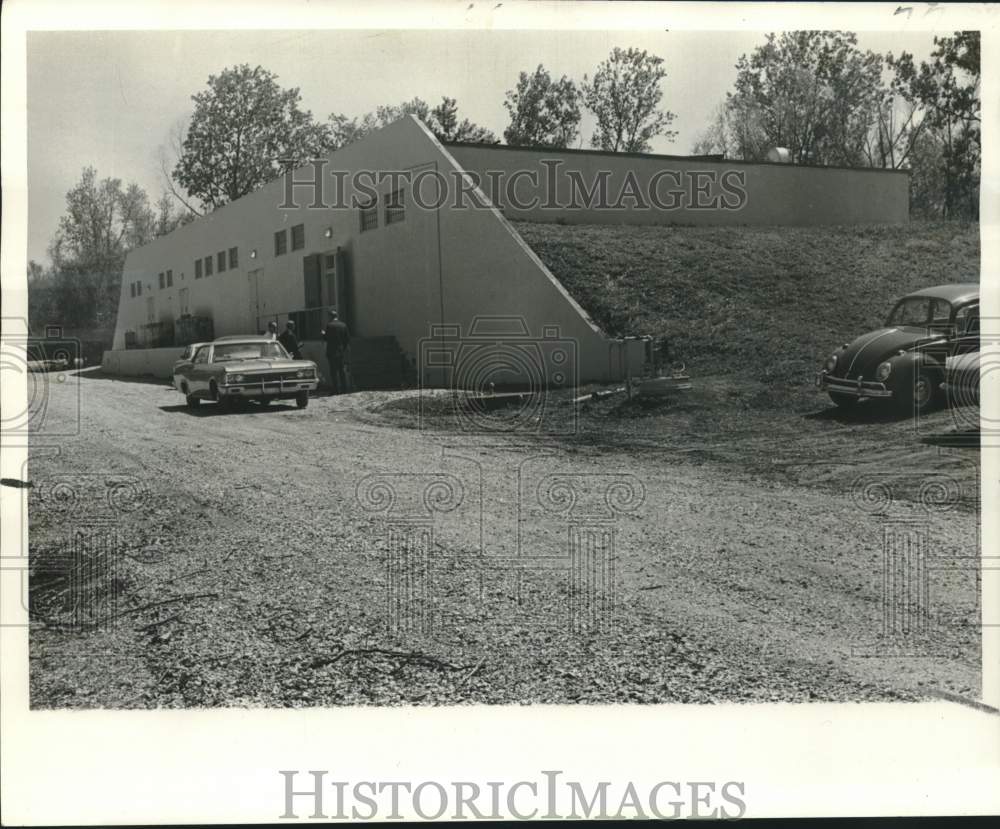 1967 Press Photo Riverside Research Laboratories of Tulane University.