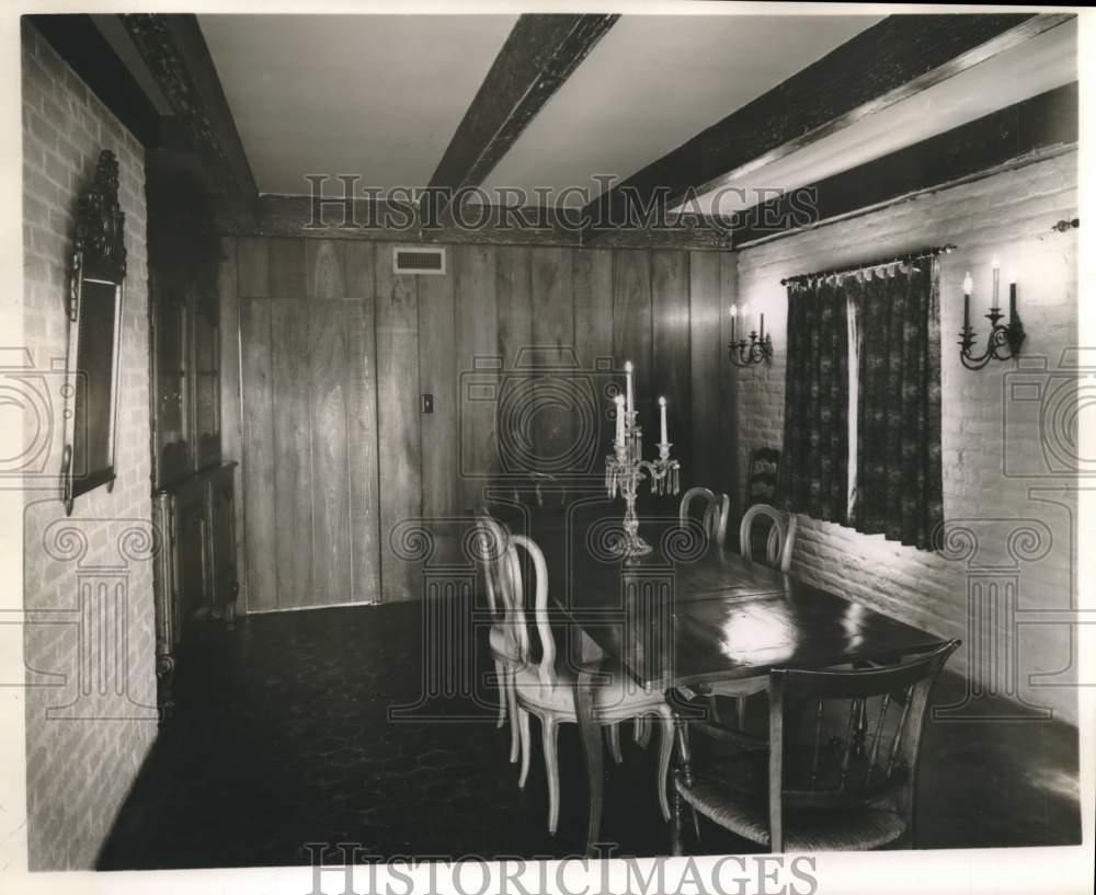 1962 Press Photo Mrs. Randolph Roane's dining room with octagonal floor tiles