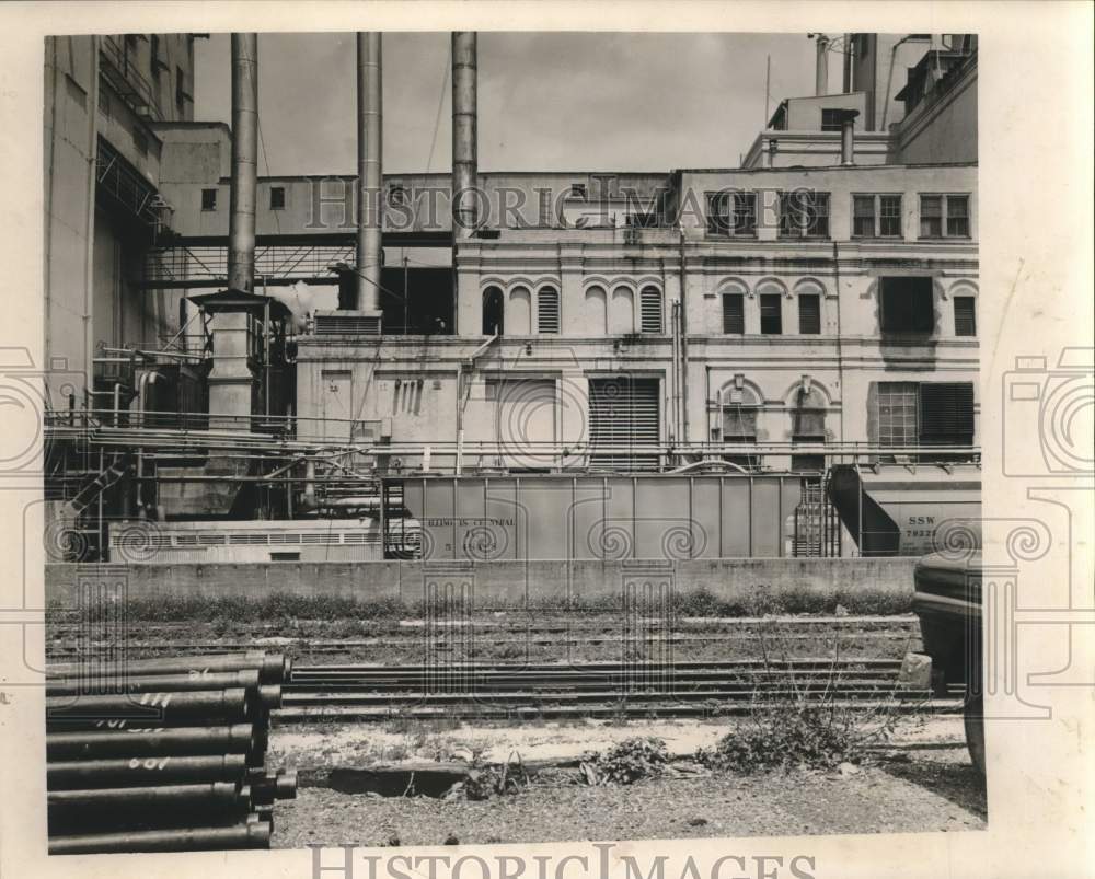 1965 Press Photo Back of Brewery by Train Tracks - noc35418