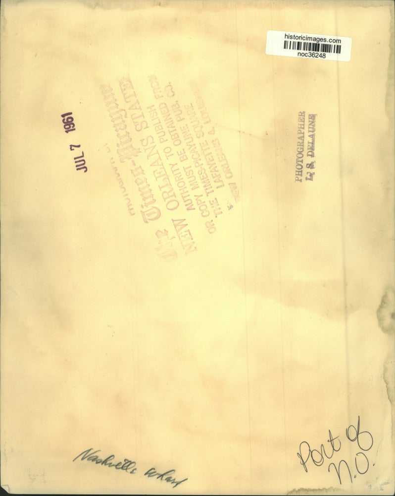 1961 Press Photo Pile of Debris at Nashville Wharf at Port of New Orleans