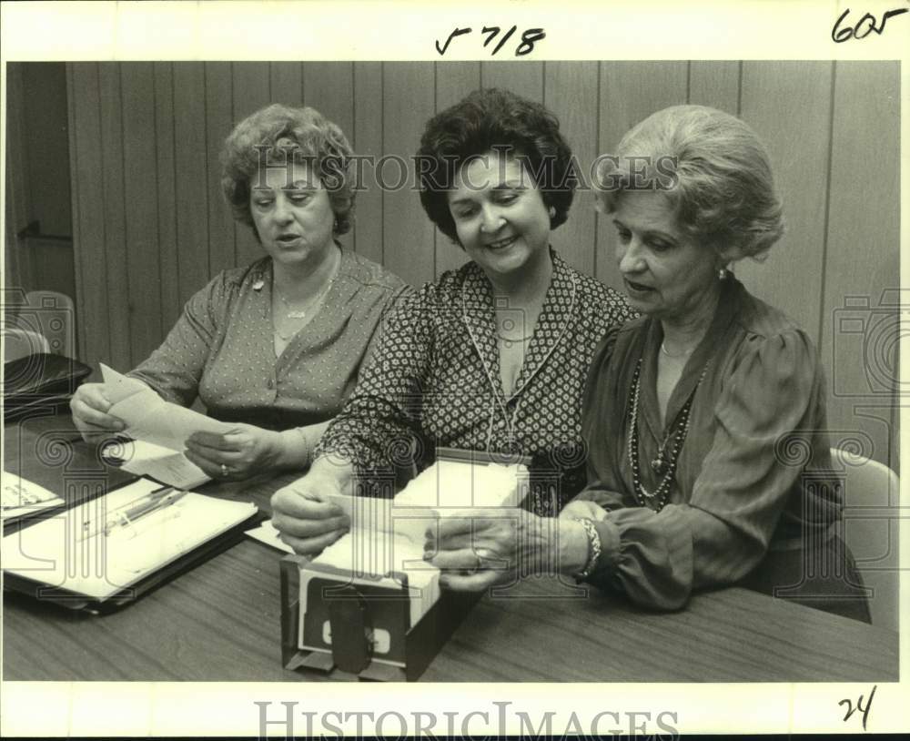 1979 Press Photo Officers planning the Blue Rose Ball of '79 - noc37765