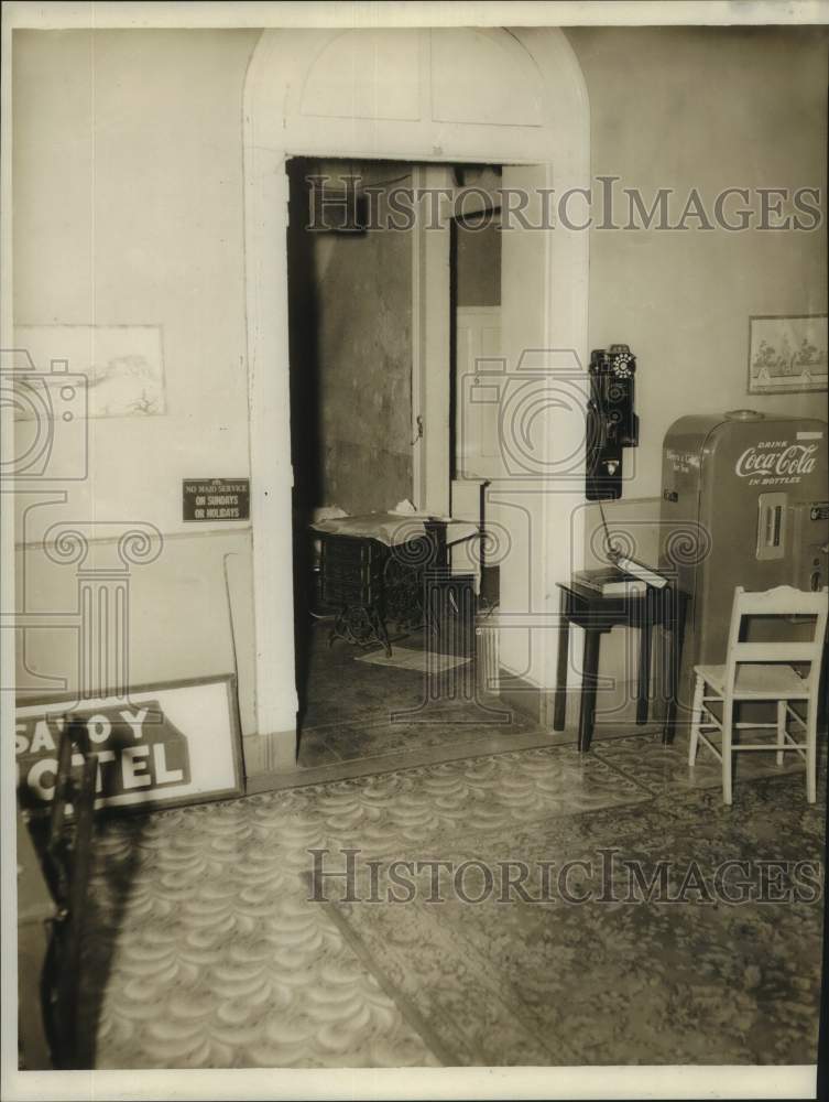 1960 Press Photo Savoy Hotel interior at 114 Royal - noc38079