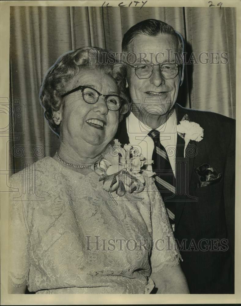 1967 Press Photo Mr. and Mrs. George Schroeder, Sr. celebrate golden anniversary