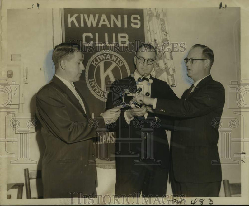 Load image into Gallery viewer, 1960 Press Photo Kiwanus Club Members Discuss Elements Used In Drugs, Algiers
