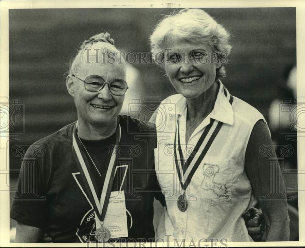 1987 Press Photo Gold medal winners at Senior Olympics - noc39614- Historic Images