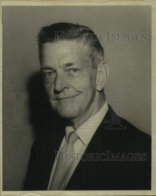 1969 Press Photo Sidney Schonberger - noc39759