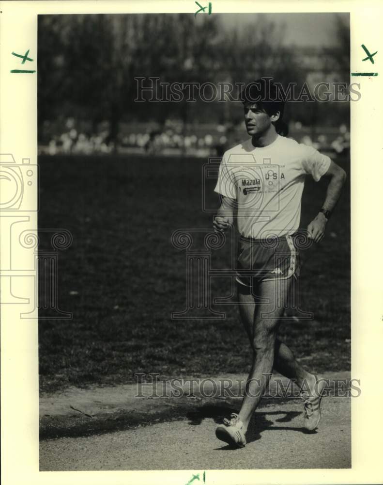 1987 Press Photo Ray Sharp, member of United States Olympic Racewalking Team- Historic Images