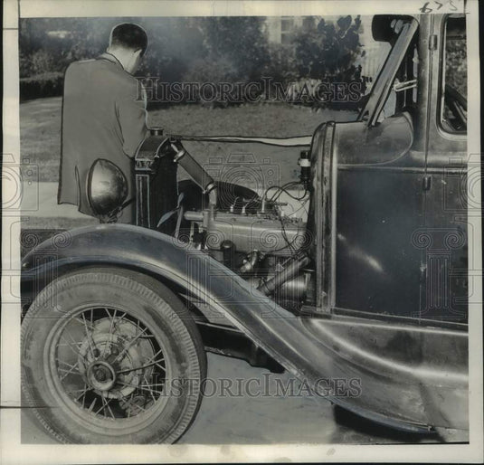 1956 Press Photo Inventor Marshall Pulitzer. - noc40090