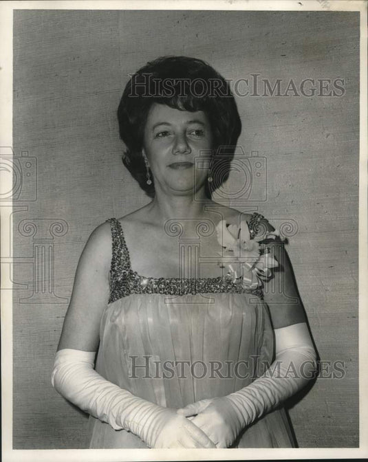 1967 Press Photo Mrs. Teresa Young of the Association of Medical Assistants