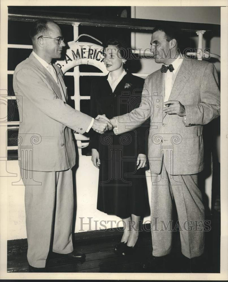 Load image into Gallery viewer, 1953 Press Photo World Medical Association - Dr. George Woolhandler, New Orleans

