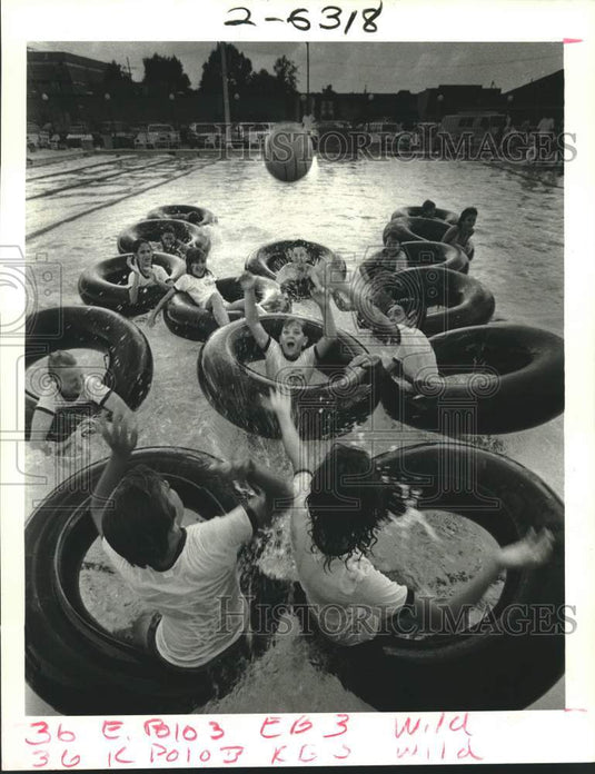 1986 Press Photo YMCA Day Campers in Pool, New Orleans - noc40708- Historic Images