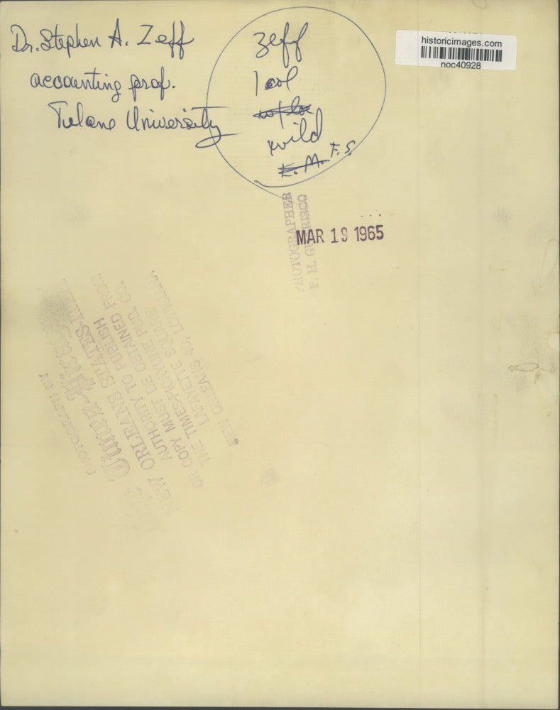 Load image into Gallery viewer, 1965 Press Photo Tulane University - Accounting Professor Stephen A. Zeff
