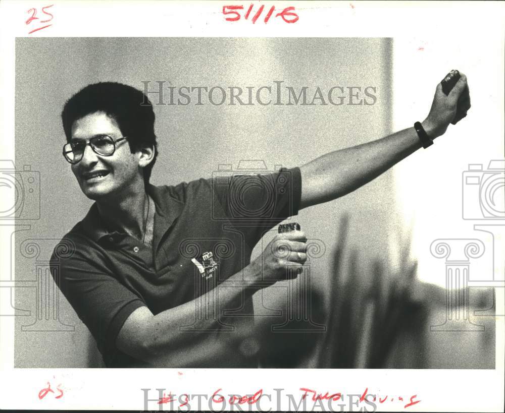 1985 Press Photo YMCA - Jules Weiss Leads Workout Class - noc41095- Historic Images