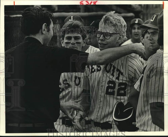 1985 Press Photo Jesuit's baseball player John Zollinger is congratulated- Historic Images