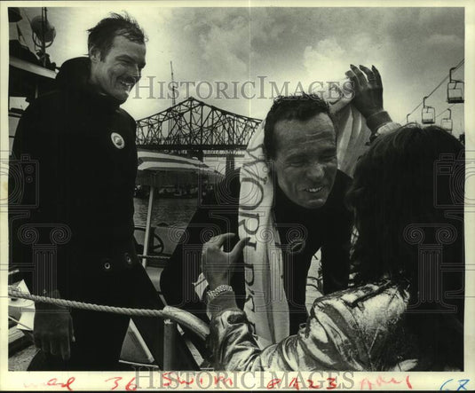 1984 Press Photo French Swimmers at World's Fair After Swimming Mississippi- Historic Images