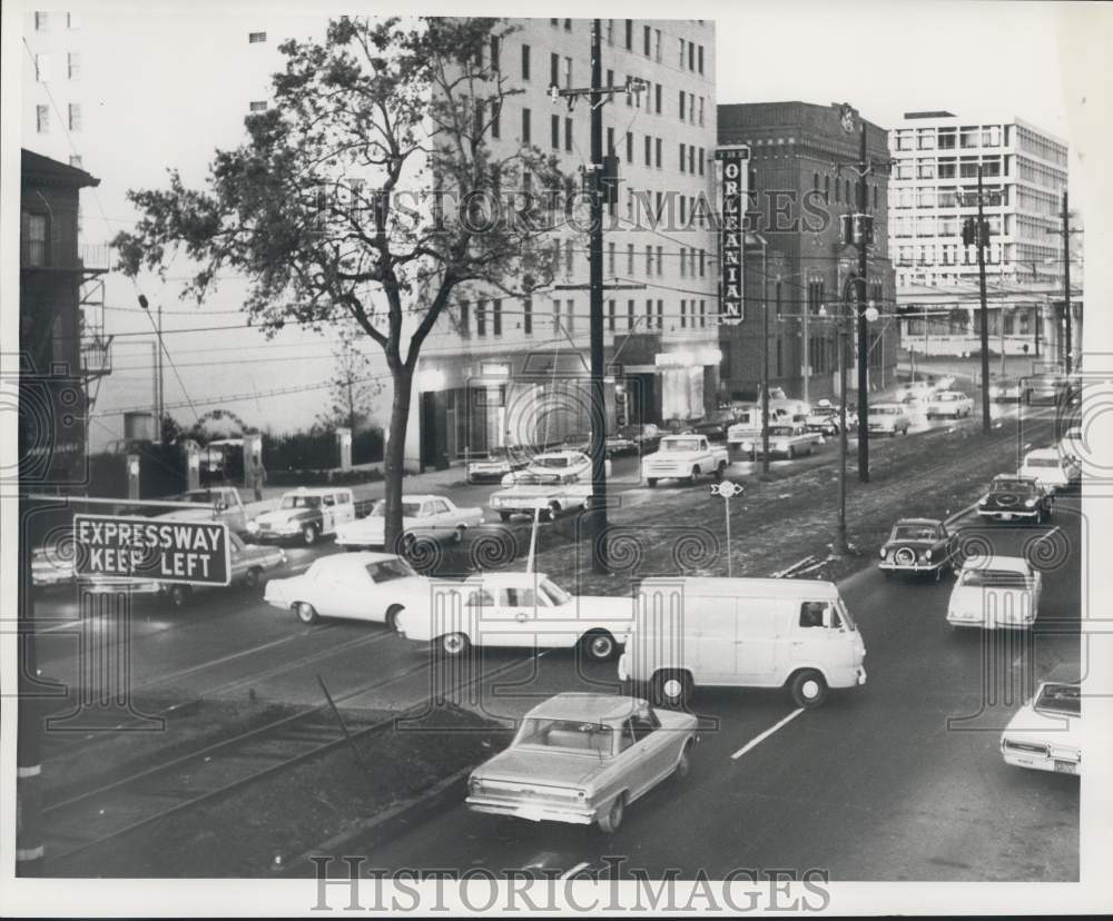 1965 Press Photo Intersection of St. Charles Avenue and Clio Street, New Orleans