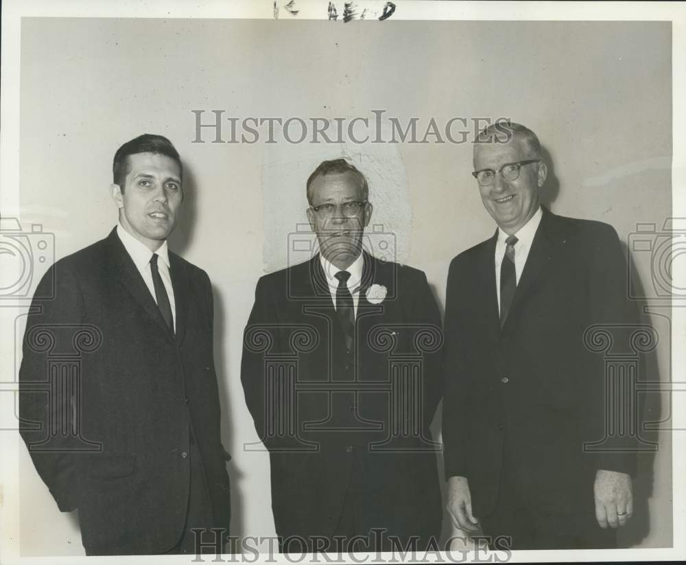 1968 Press Photo Southern Baptist Hospital officers in New Orleans - noc44290