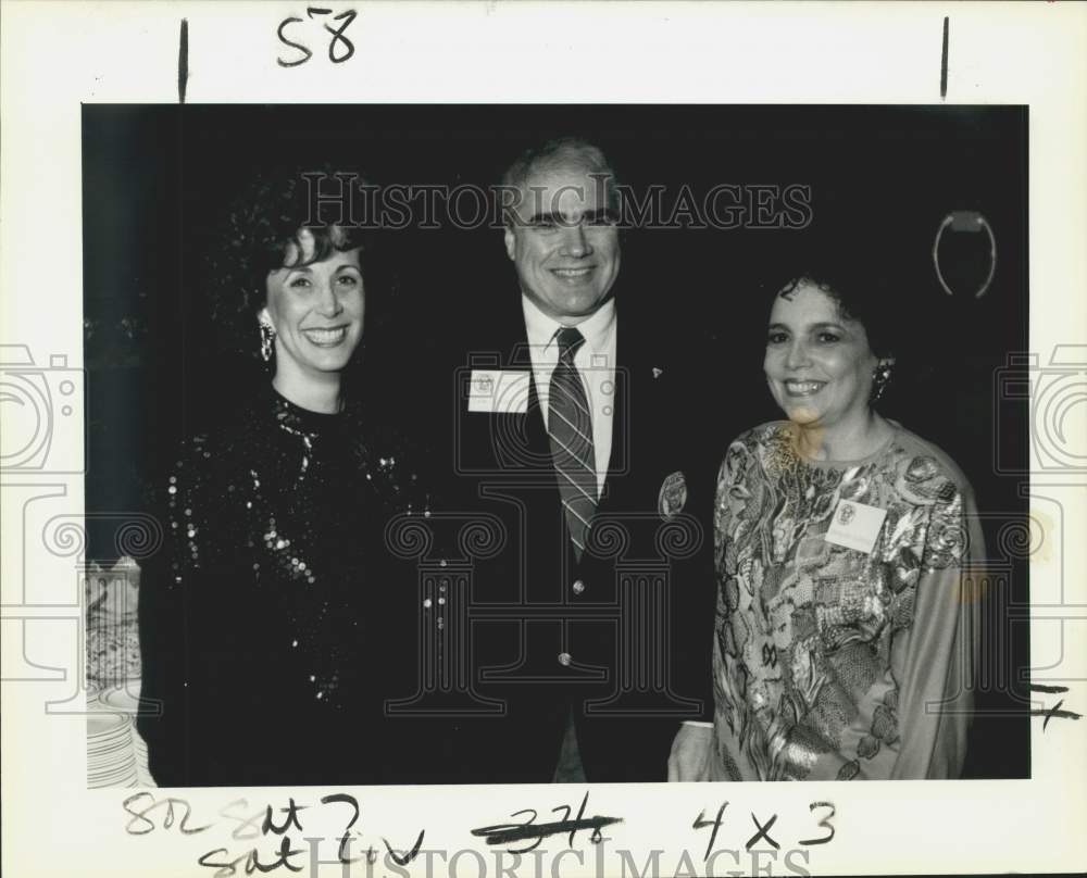 1988 Press Photo Sugar Bowl Party - Melanie Zurik, Sam Zurik, Barbara Gaiennie- Historic Images