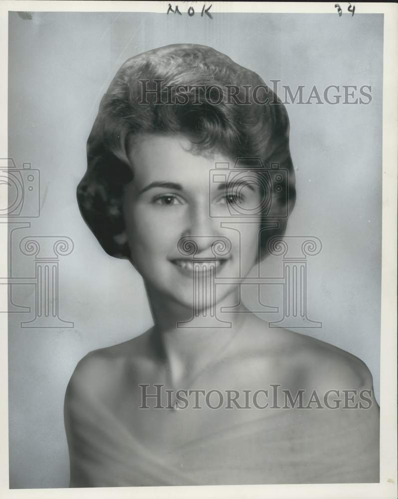 1959 Press Photo Maid Miss Elaine C. Wolfe - noc44798