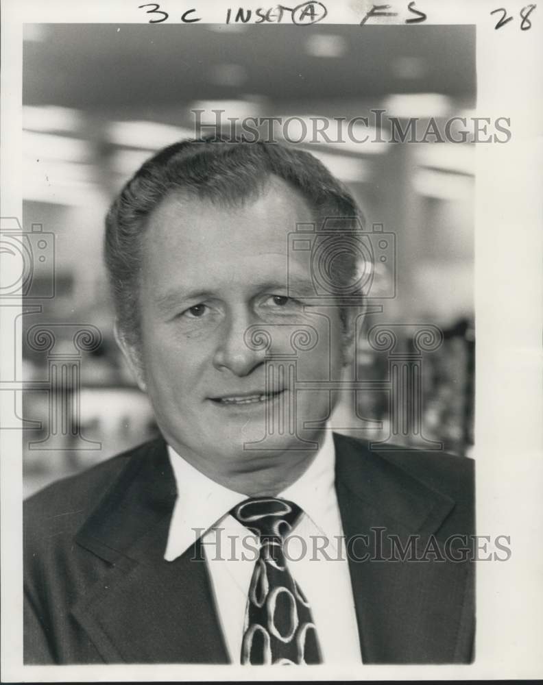 1974 Press Photo Huey Wilson, Wilson&#39;s Jewelers Chairman of Board &amp; President