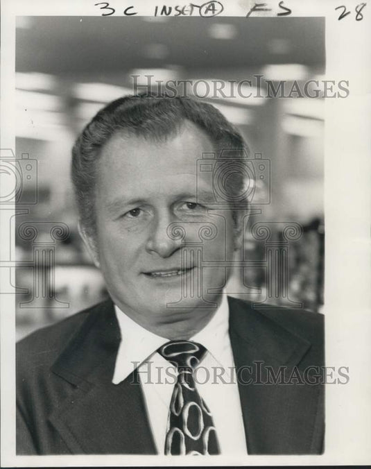 1974 Press Photo Huey Wilson, Wilson's Jewelers Chairman of Board & President