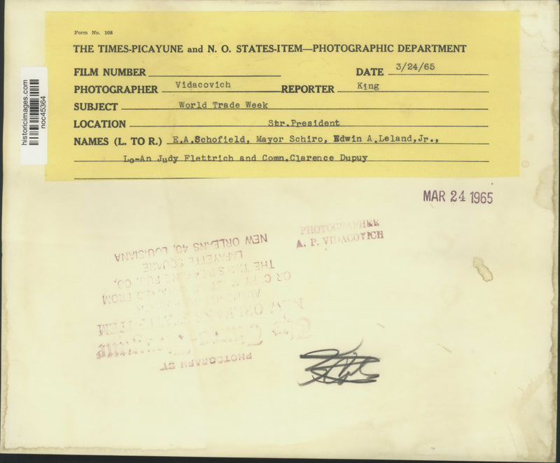 Load image into Gallery viewer, 1965 Press Photo Participants of World Trade Week - noc45364

